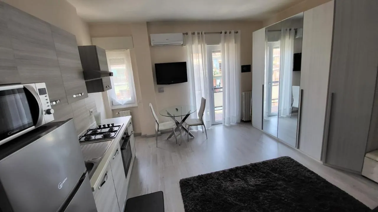 Apartamento Fondazione Prada Metro Corvetto Splendido Monolocale Ristrutturato Ben Arredato Milán